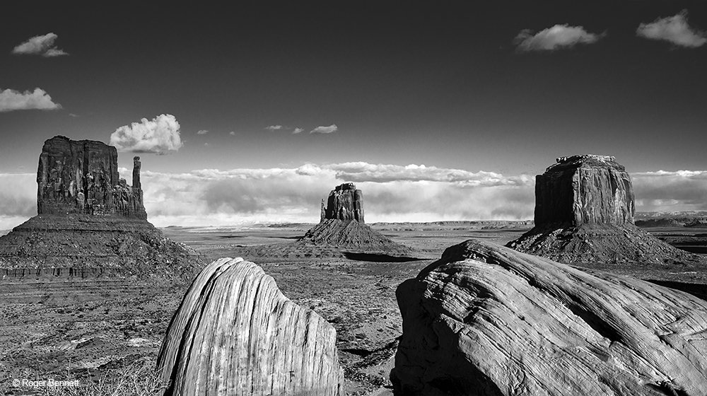 image-619748-3_Mittens_Monument_Valley_DSC3711_Rev_3Crpd_CR.w640.jpg