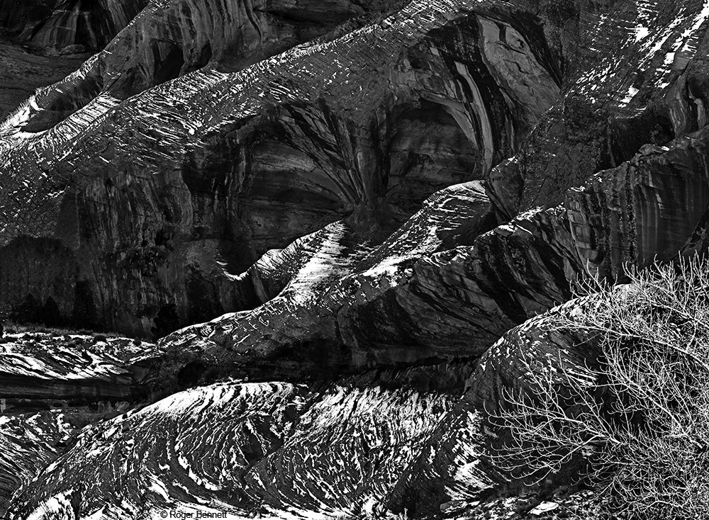 image-619755-CdC_Walls_and_Snow_DSC3623_Crop_BW_Rev1_Prntd_CR.w640.jpg